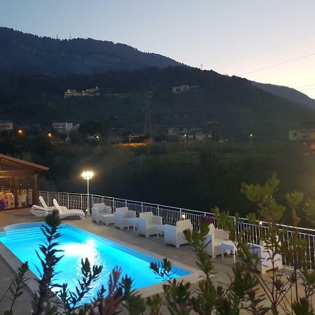 Villa Catie Кастеламаре ди Стабия Екстериор снимка