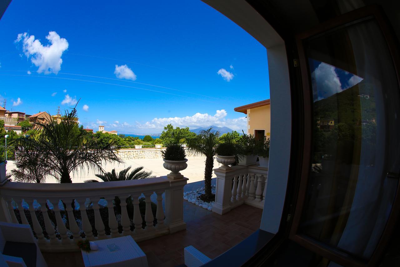 Villa Catie Кастеламаре ди Стабия Екстериор снимка